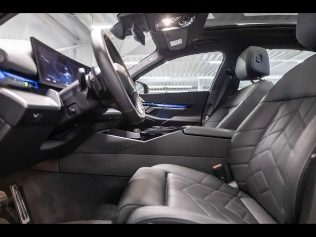 BMW i5 M60 Sedan xDrive