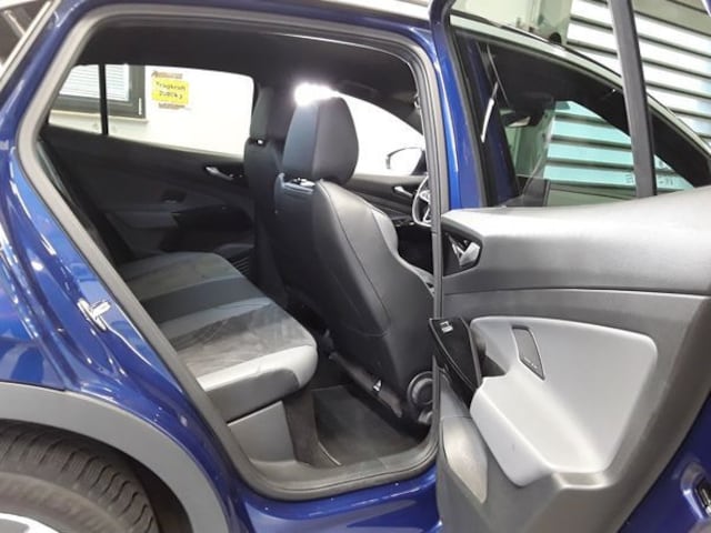 Volkswagen ID.5 286PS NP.68T ACC.5J-G.WÄRMEPUMPE.AHK.AREA-VIEW.NAVI.HARMAN.HUD.LED