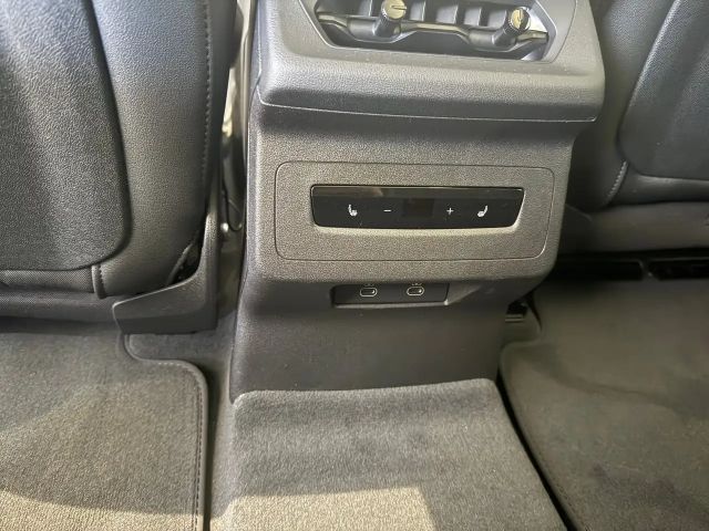 Audi A6 e-tron Quattro