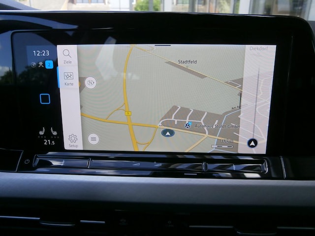 Volkswagen Golf Life Variant