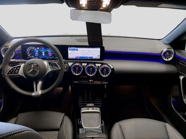Mercedes-Benz CLA 200 CLA