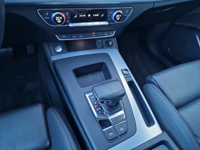 Audi Q5 40 TDI Quattro S-Line Sportback