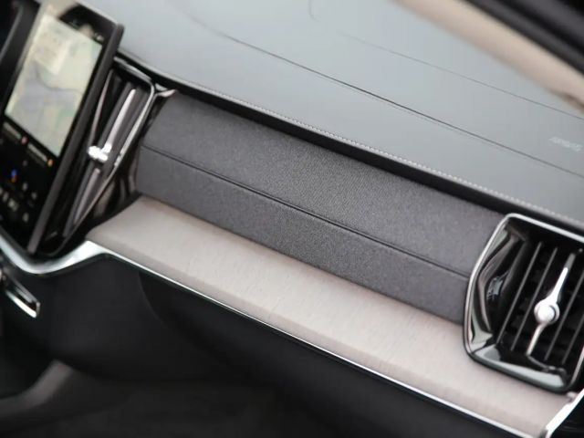 Volvo XC90 AWD Dark T8 Ultra