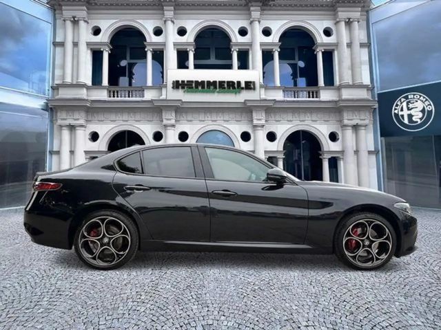 Alfa Romeo Giulia Competizione 2.0 280PS *HARMAN*Panorama