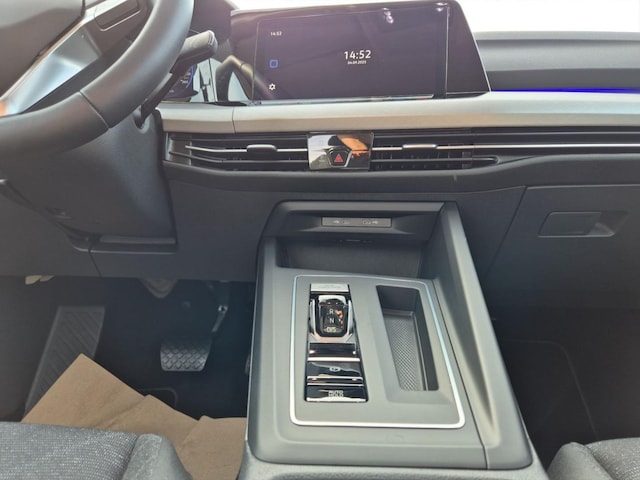 Volkswagen Golf 2.0 TDI DSG Golf VIII Variant