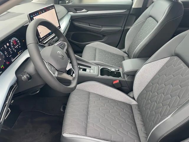 Volkswagen Golf 1.5 eTSI IQ.Drive Life