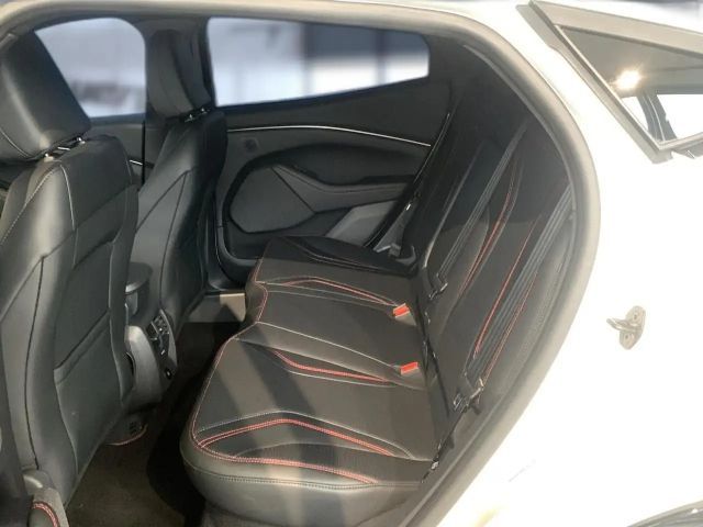 Ford Mustang Mach-E Extended range RWD