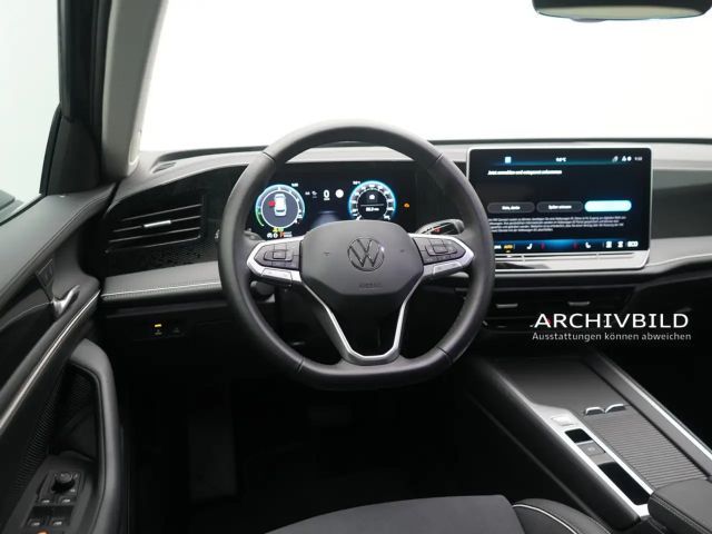 Volkswagen Passat Business eHybrid
