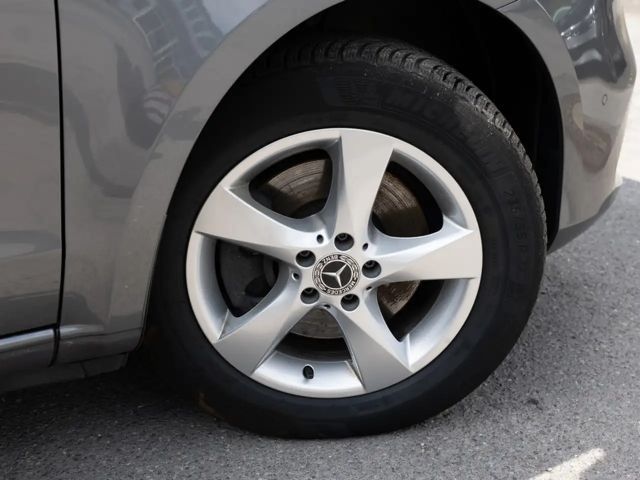 Mercedes-Benz V 300 4MATIC AVANTGARDE