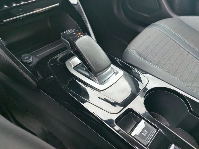 Peugeot E-2008 Allure Pack