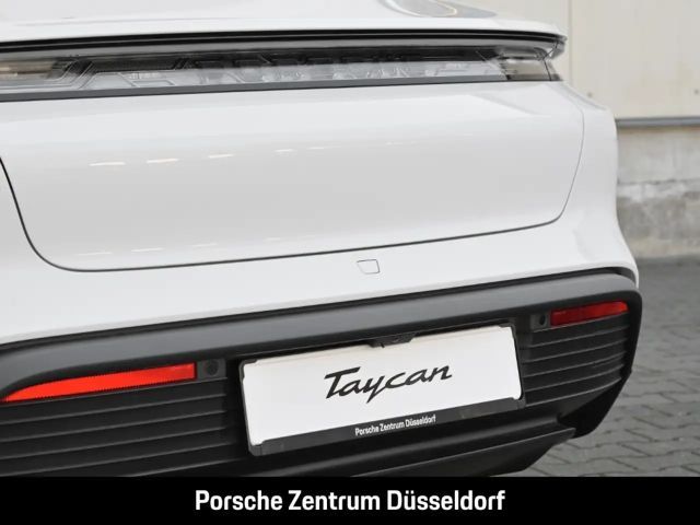 Porsche Taycan 4S