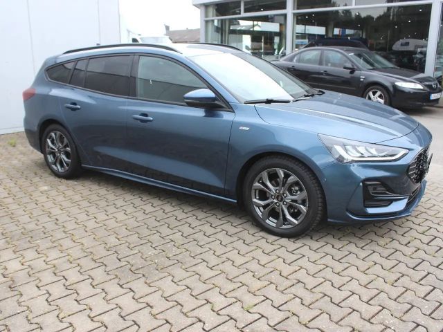 Ford Focus ST Line