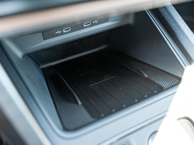 Cupra Leon 1.5 eTSI ACT ACC ParkAss. SpurH LM PDC