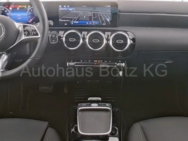 Mercedes-Benz A 200 Progressive