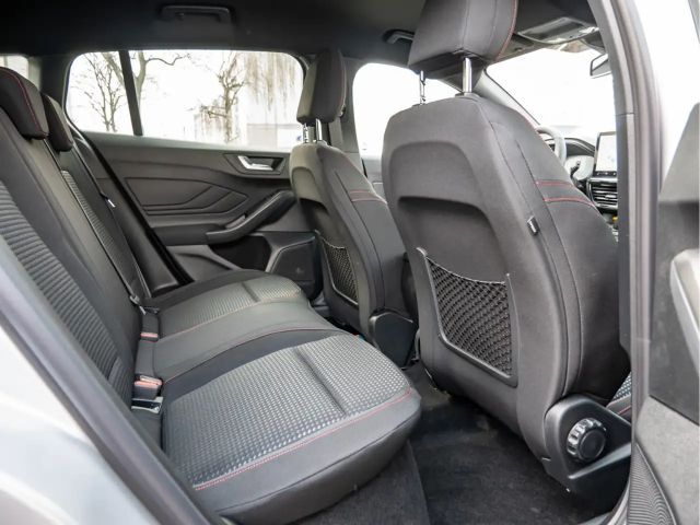 Ford Focus ST Line Wagon