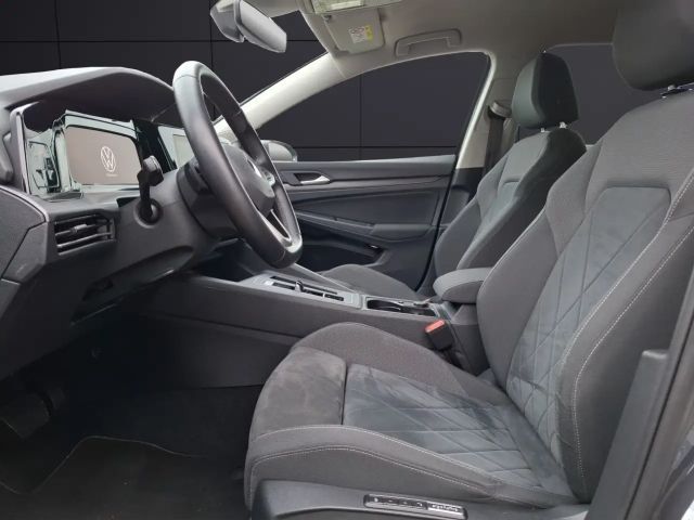 Volkswagen Golf DSG Golf VIII Style Variant