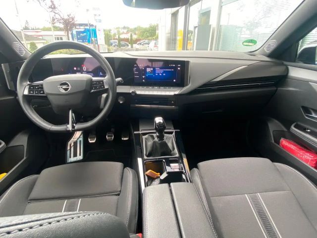 Opel Astra GS-Line Grand Sport