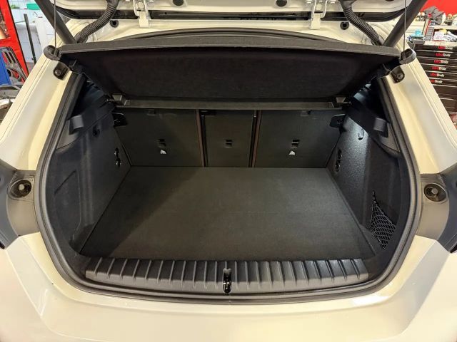 BMW 120 120d M-Sport Sedan