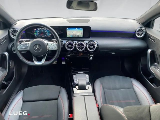 Mercedes-Benz A 250 A 250 e AMG Line