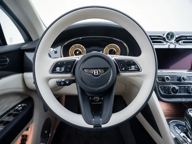 Bentley Bentayga Speed / Akrapovic Titan Auspuffanlage