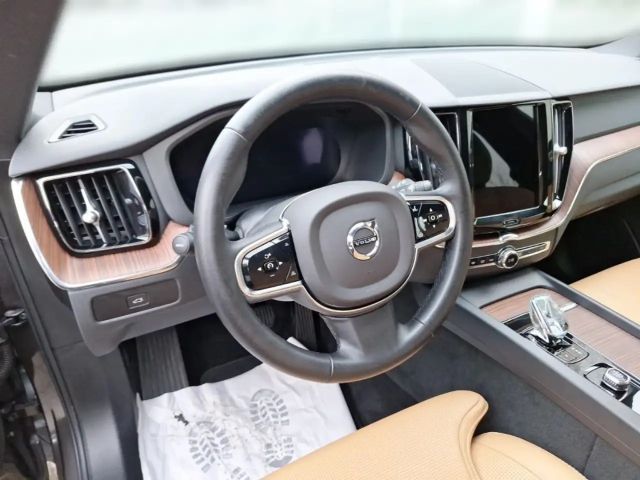 Volvo XC60 Bright Plus