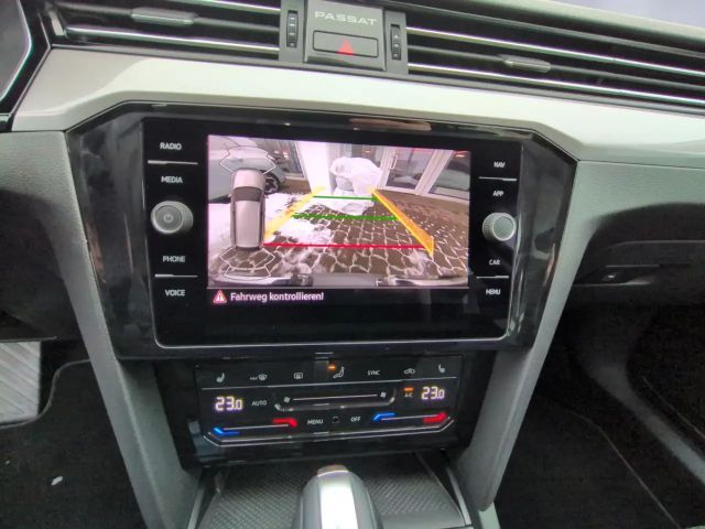 Volkswagen Passat 2.0 TDI Business DSG Variant