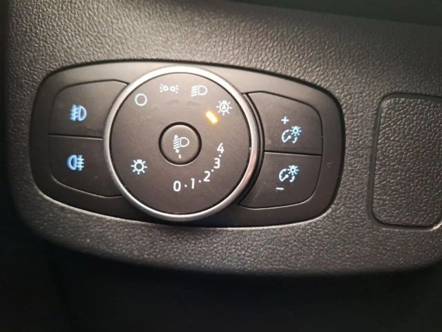 Ford Puma EcoBoost Titanium