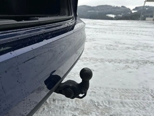 Volkswagen Golf 4Motion DSG Life Variant