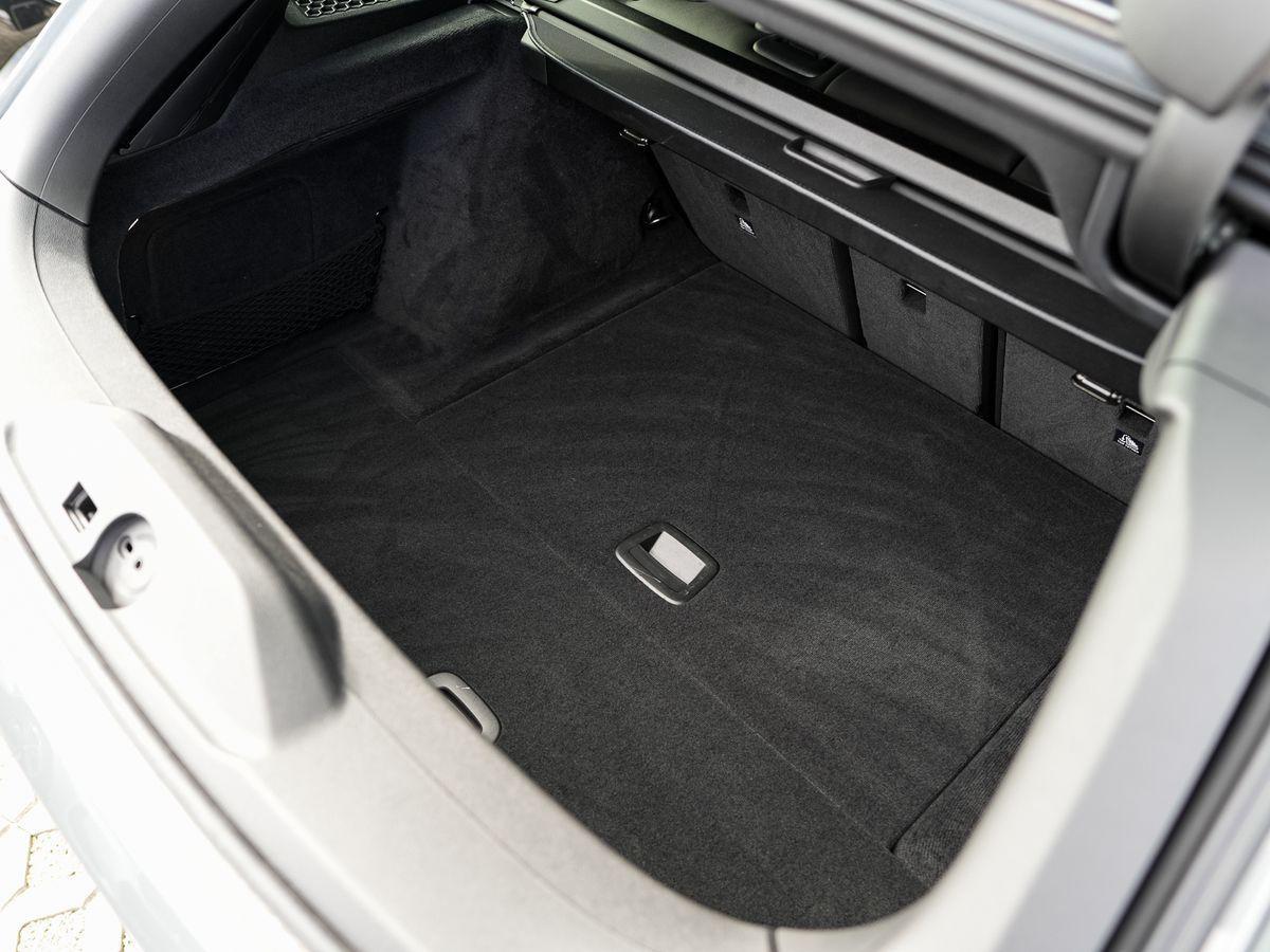 BMW 320 320d M-Sport Touring xDrive