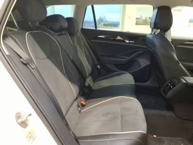 Volkswagen Passat 2.0 TDI Business DSG Variant