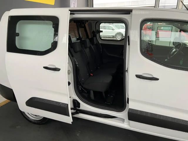 Opel Combo COMBO Cargo DOKA 1,5 131PS 8G Automatik