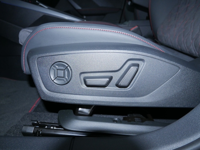 Audi S3 Quattro S-Tronic Sedan