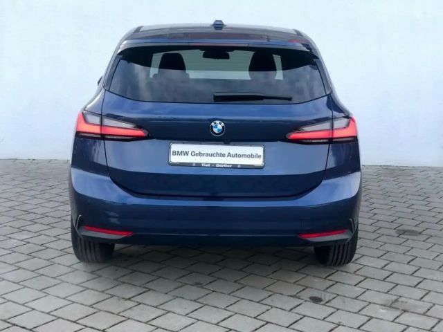 BMW 220 220i Active Tourer