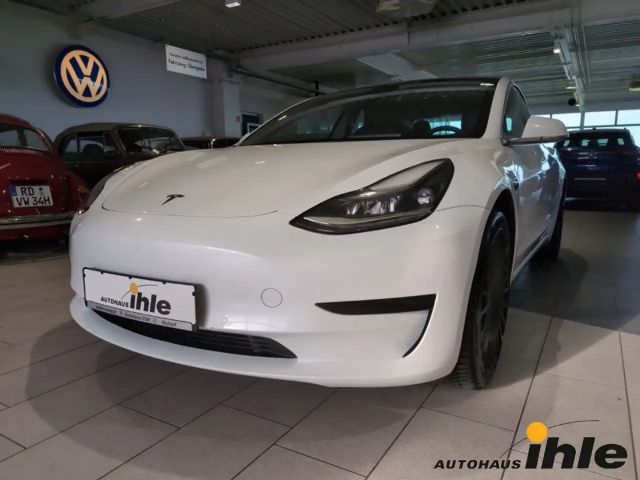 Tesla Model 3 Standard Range