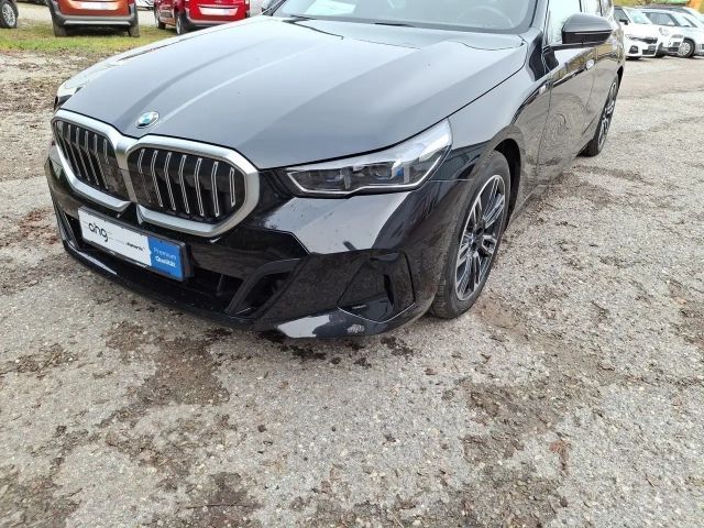 BMW 520 520d M-Sport Touring xDrive