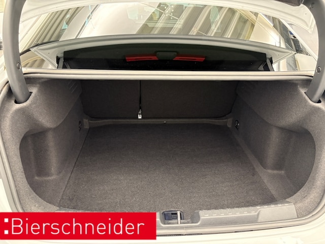 Audi A3 30 TDI S-Line S-Tronic Sedan