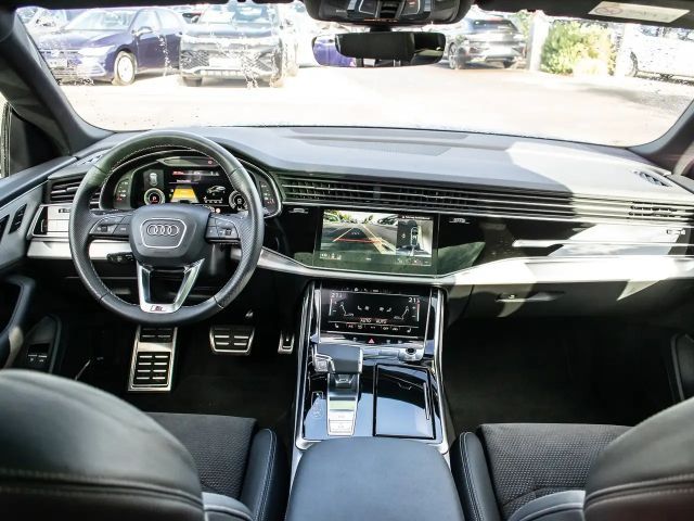 Audi Q8 55 TFSI Hybride Quattro