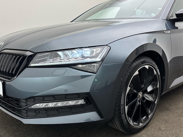 Skoda Superb 1.5 TSI Combi Sportline