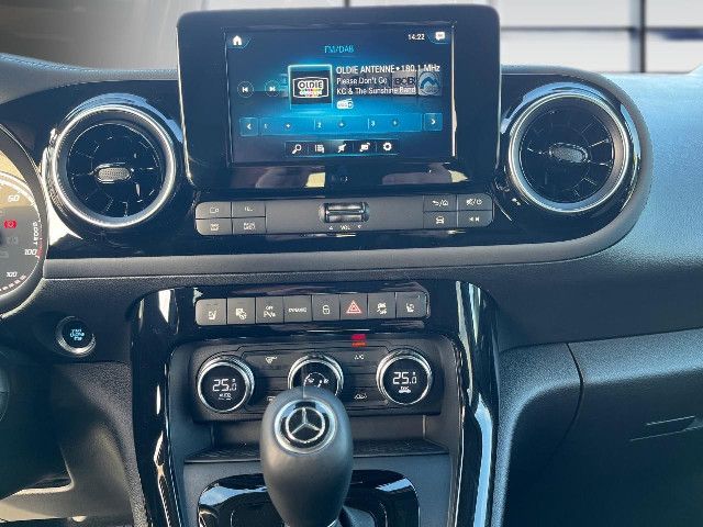 Mercedes-Benz EQT 200