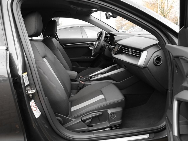 Audi A3 30 TFSI S-Tronic Sportback