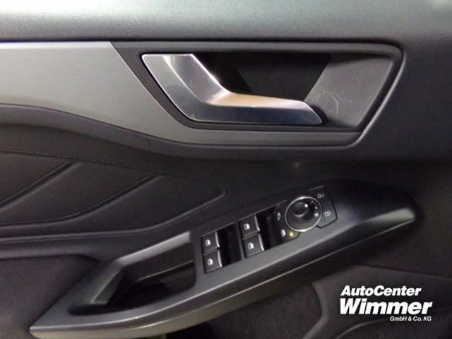 Ford Focus EcoBoost Titanium Wagon