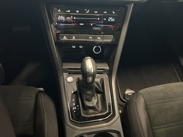 Volkswagen Touran 1.5 TSI DSG