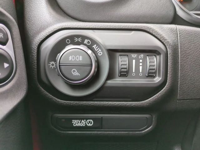 Jeep Gladiator 4x4 Overland