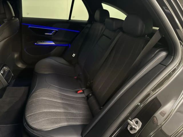 Mercedes-Benz E 220 4MATIC E 220 d Estate