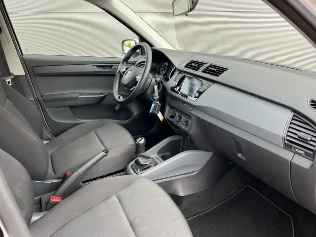 Skoda Fabia 1.0 MPI Klima DAB Sitzheizung