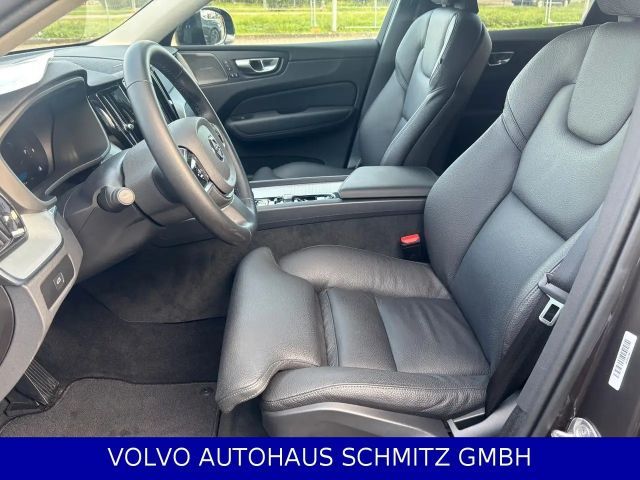 Volvo XC60 Dark Plus