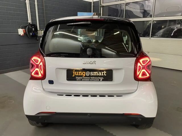 Smart EQ fortwo JBL