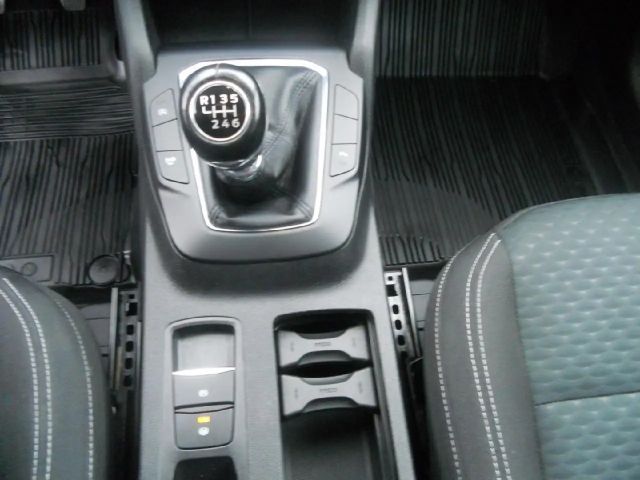 Ford Kuga Cool & Connect