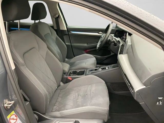 Volkswagen Golf 2.0 TDI DSG Life Variant