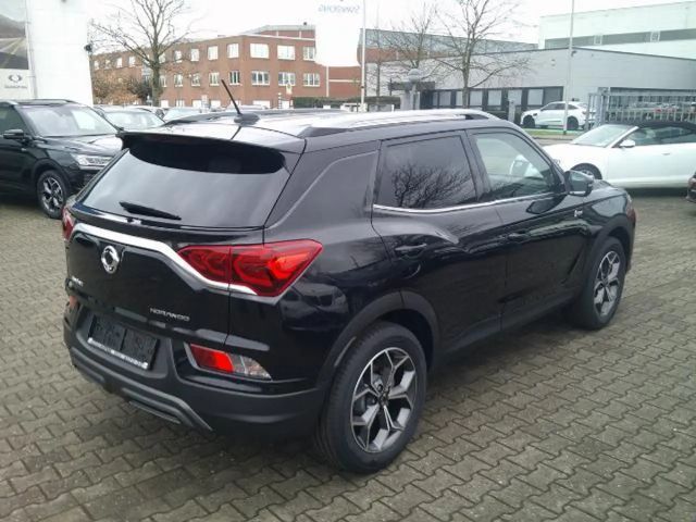 SsangYong Korando Style 1.5T 6 Gang, LED Scheinwerfer, Aluf. 18"